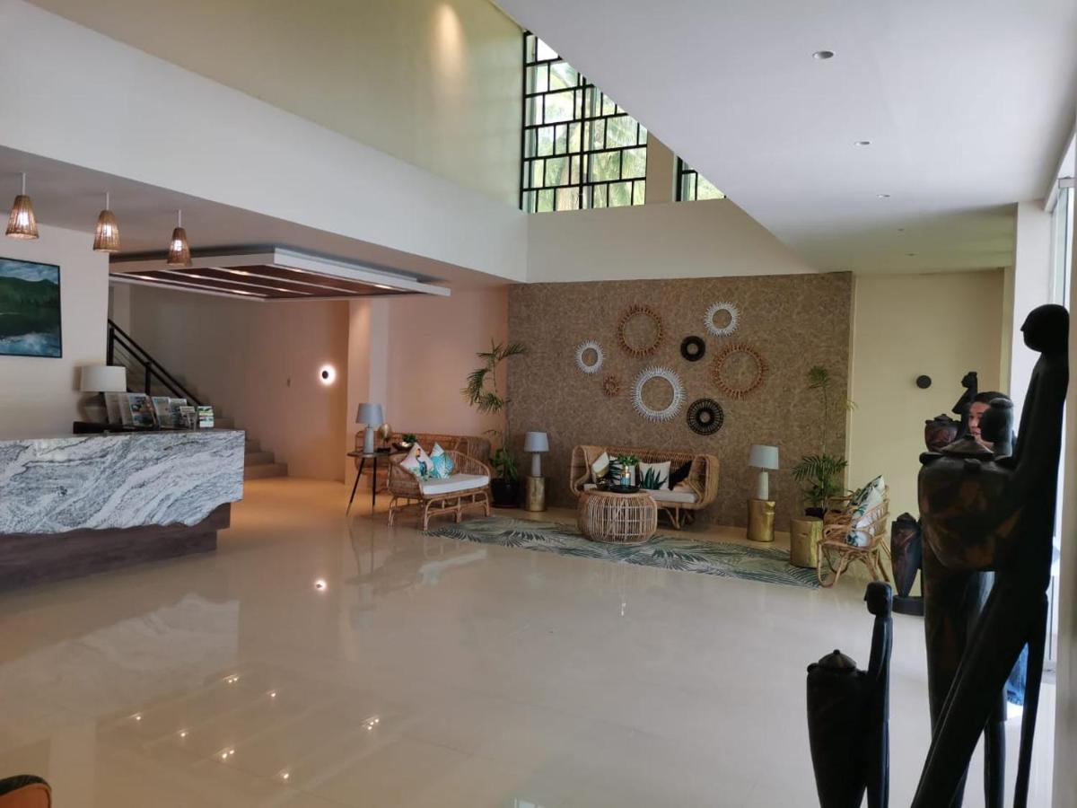 Weekends El Nido Beach Resort Exterior photo